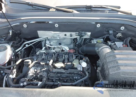 2024 Volkswagen Atlas Cross Sport 2.0T Sel R-Line z USA, uszkodzony, nr VIN 1V2AE2CA2RC241784